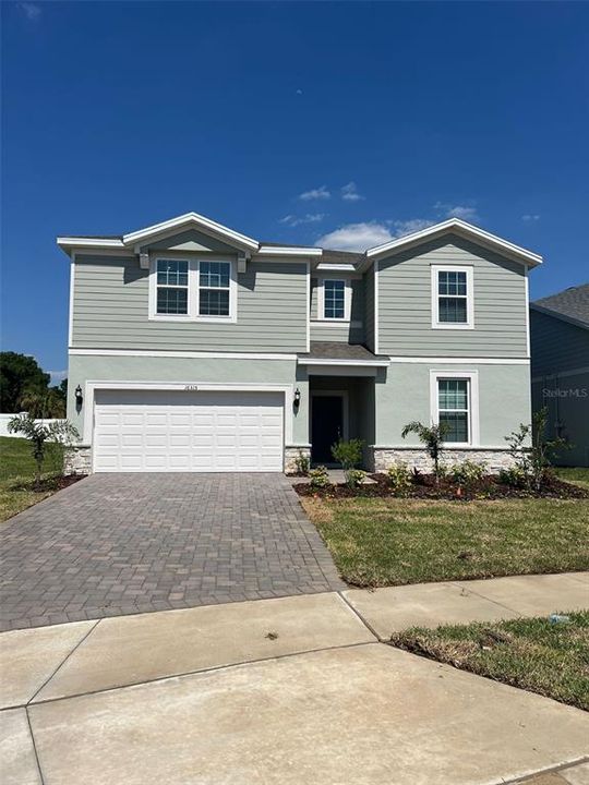 Vendido Recientemente: $1,046,160 (10 camas, 8 baños, 4383 Pies cuadrados)