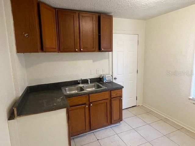 For Rent: $1,495 (2 beds, 1 baths, 672 Square Feet)