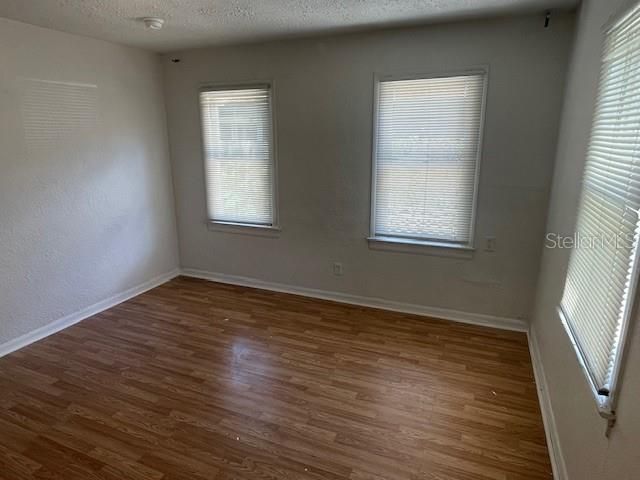 For Rent: $1,495 (2 beds, 1 baths, 672 Square Feet)