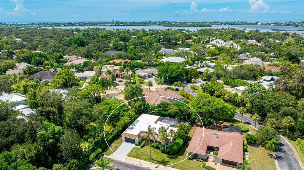 For Sale: $1,100,000 (3 beds, 2 baths, 2126 Square Feet)