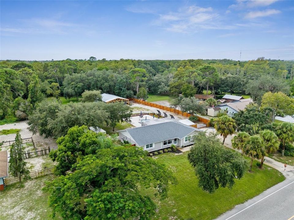 Active With Contract: $675,000 (3 beds, 2 baths, 2076 Square Feet)