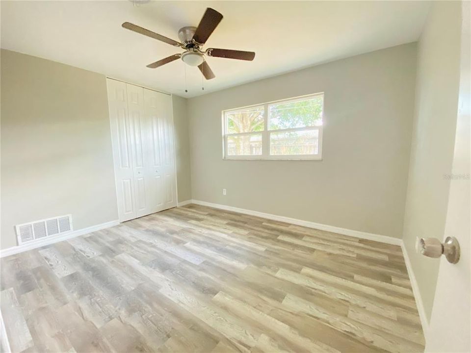 For Sale: $340,000 (3 beds, 2 baths, 1529 Square Feet)