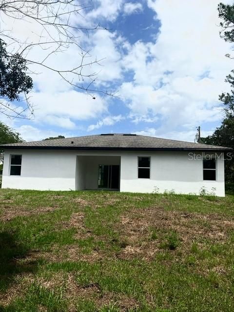 For Rent: $2,150 (4 beds, 3 baths, 1826 Square Feet)