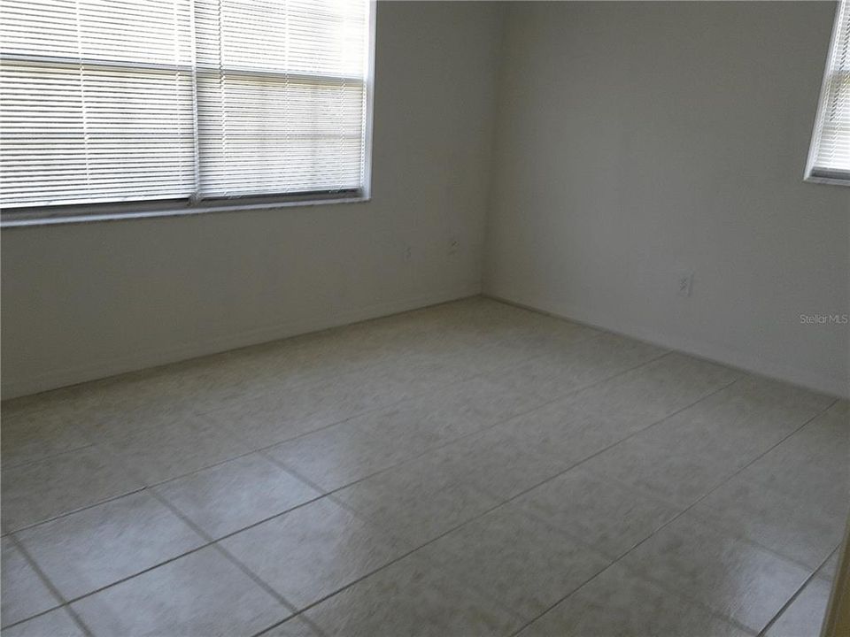 For Rent: $1,500 (2 beds, 2 baths, 919 Square Feet)