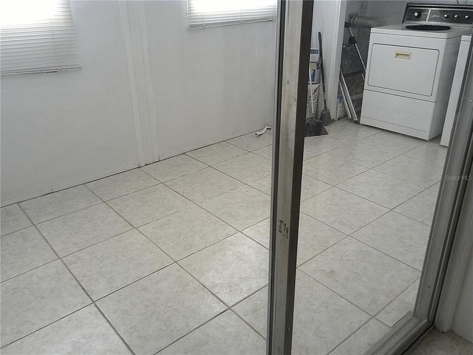 For Rent: $1,500 (2 beds, 2 baths, 919 Square Feet)