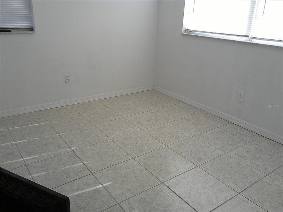 For Rent: $1,500 (2 beds, 2 baths, 919 Square Feet)