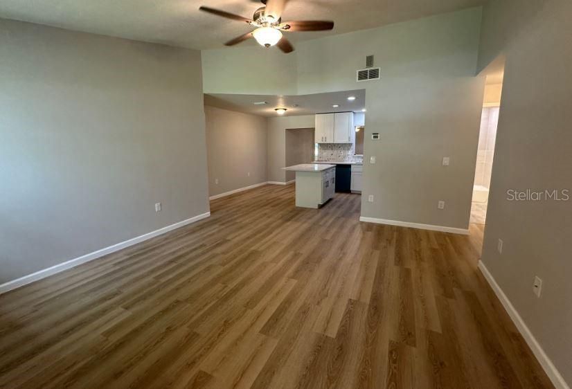 For Rent: $2,875 (4 beds, 3 baths, 1629 Square Feet)