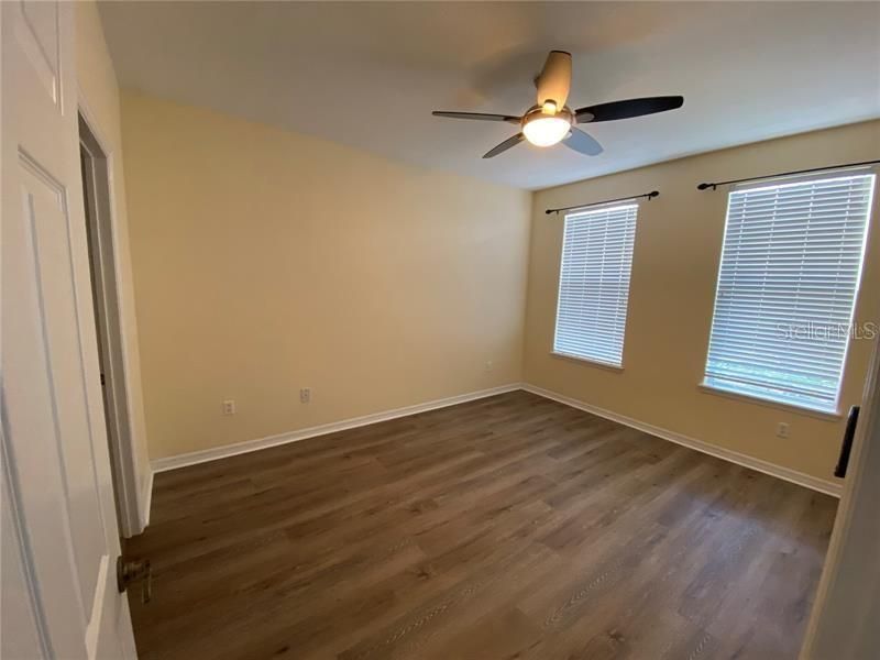 For Rent: $2,500 (3 beds, 2 baths, 1332 Square Feet)