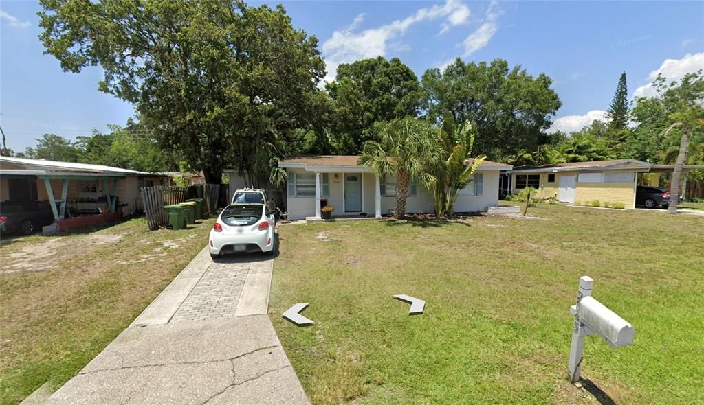 Recently Sold: $400,000 (4 beds, 2 baths, 1406 Square Feet)