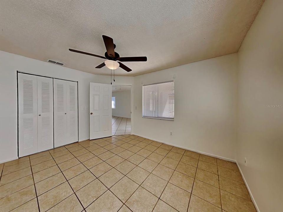 For Rent: $1,999 (3 beds, 2 baths, 1141 Square Feet)