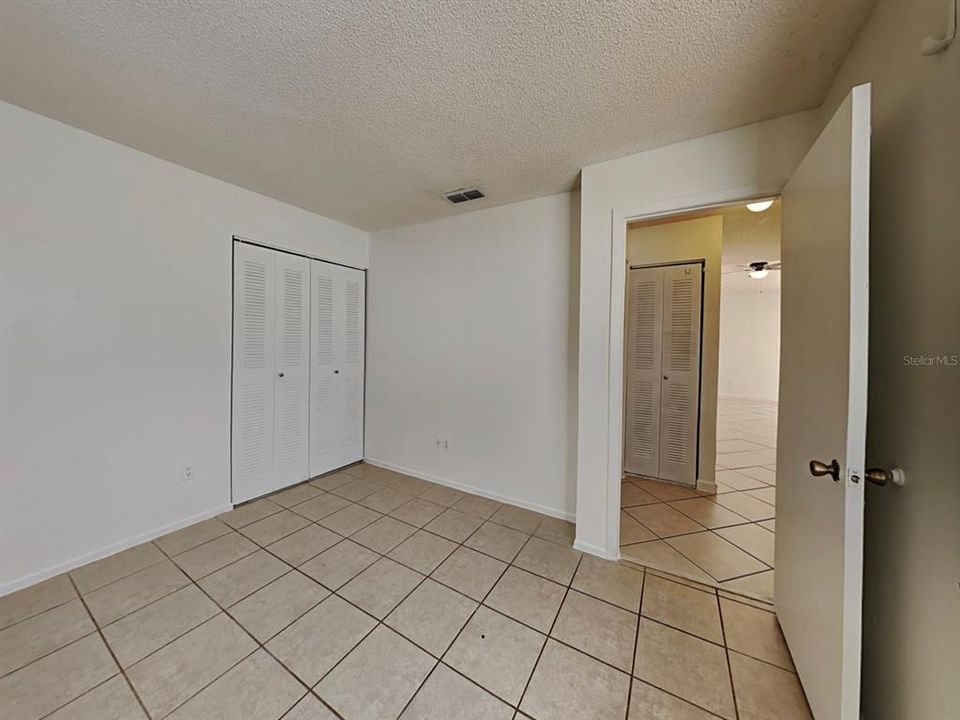 For Rent: $1,999 (3 beds, 2 baths, 1141 Square Feet)