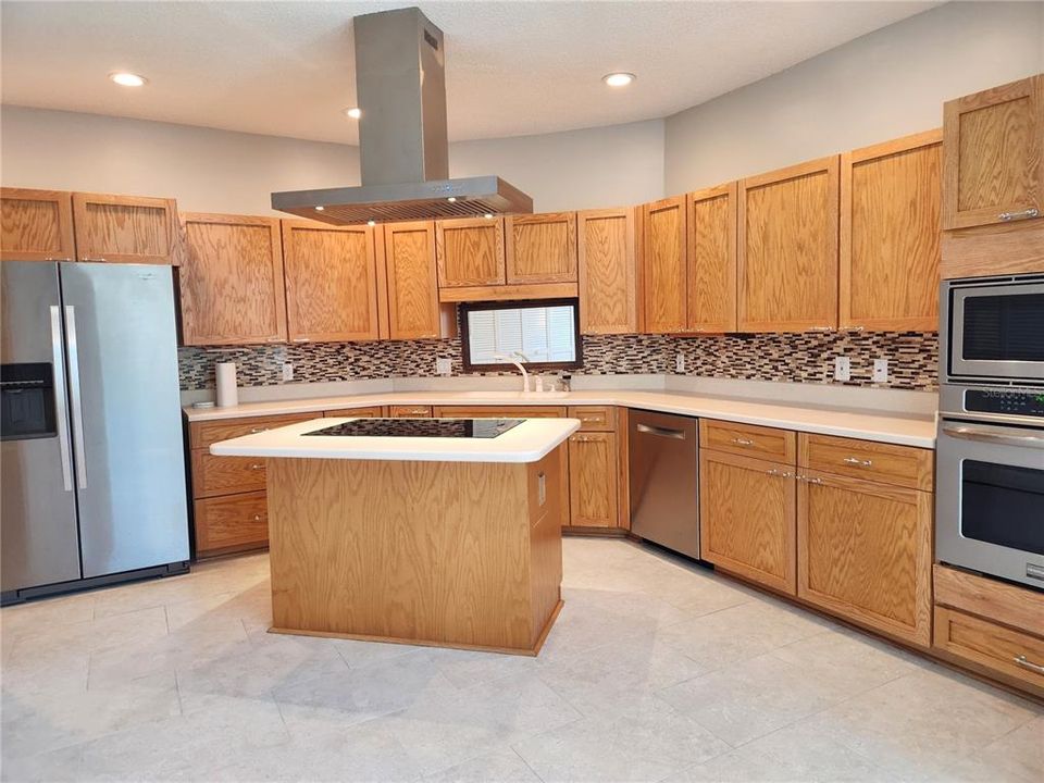 Spacious Kitchen