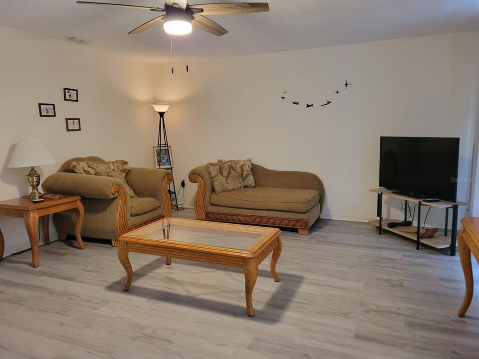 upstairs bonus room