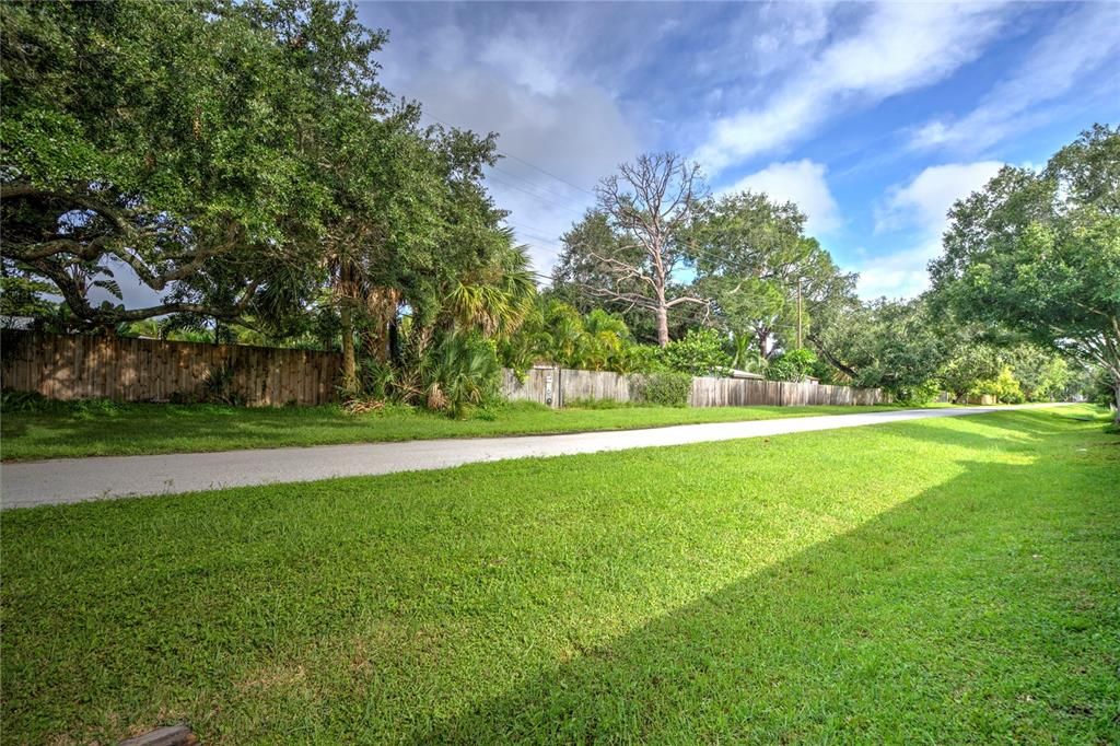 For Sale: $680,000 (3 beds, 2 baths, 1378 Square Feet)