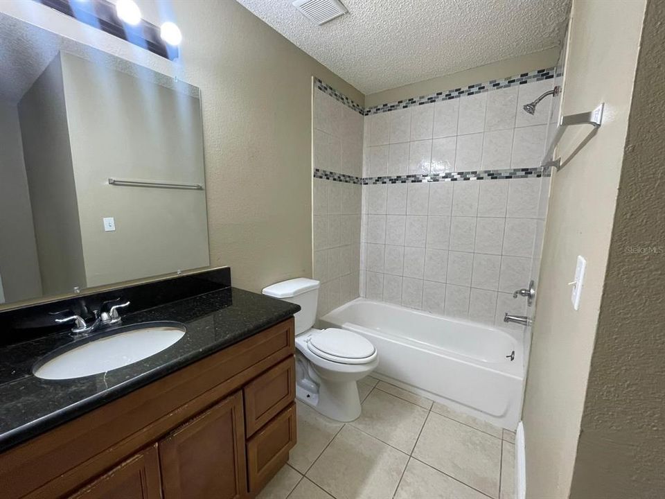 For Rent: $1,679 (2 beds, 2 baths, 1130 Square Feet)