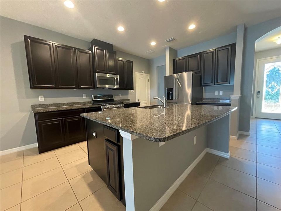 For Sale: $454,500 (4 beds, 2 baths, 2398 Square Feet)