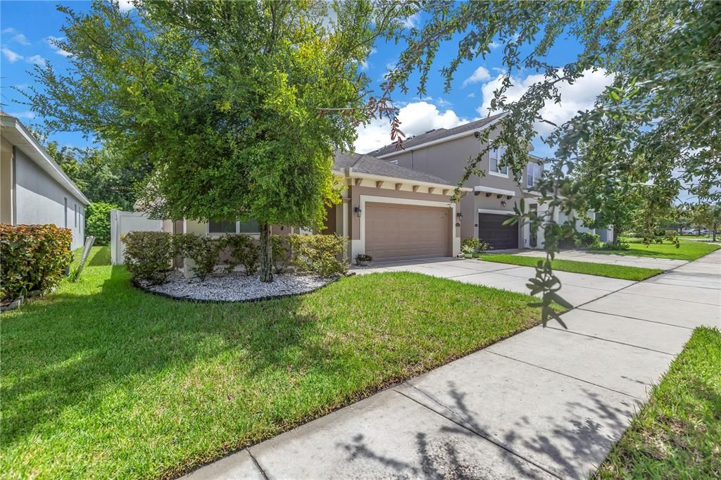 For Sale: $495,000 (3 beds, 2 baths, 1570 Square Feet)