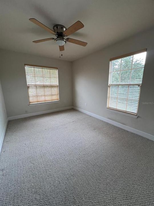 For Rent: $2,800 (3 beds, 2 baths, 2200 Square Feet)