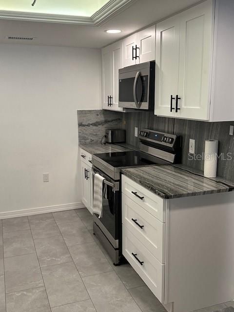 For Rent: $1,950 (3 beds, 2 baths, 1385 Square Feet)