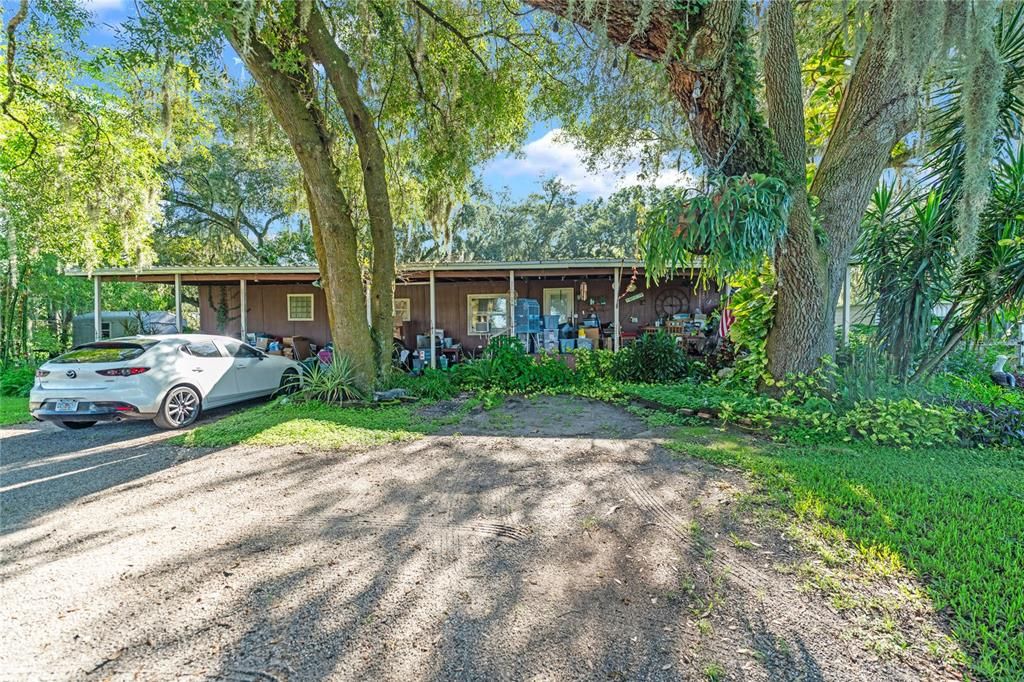 For Sale: $999,900 (3 beds, 2 baths, 1408 Square Feet)