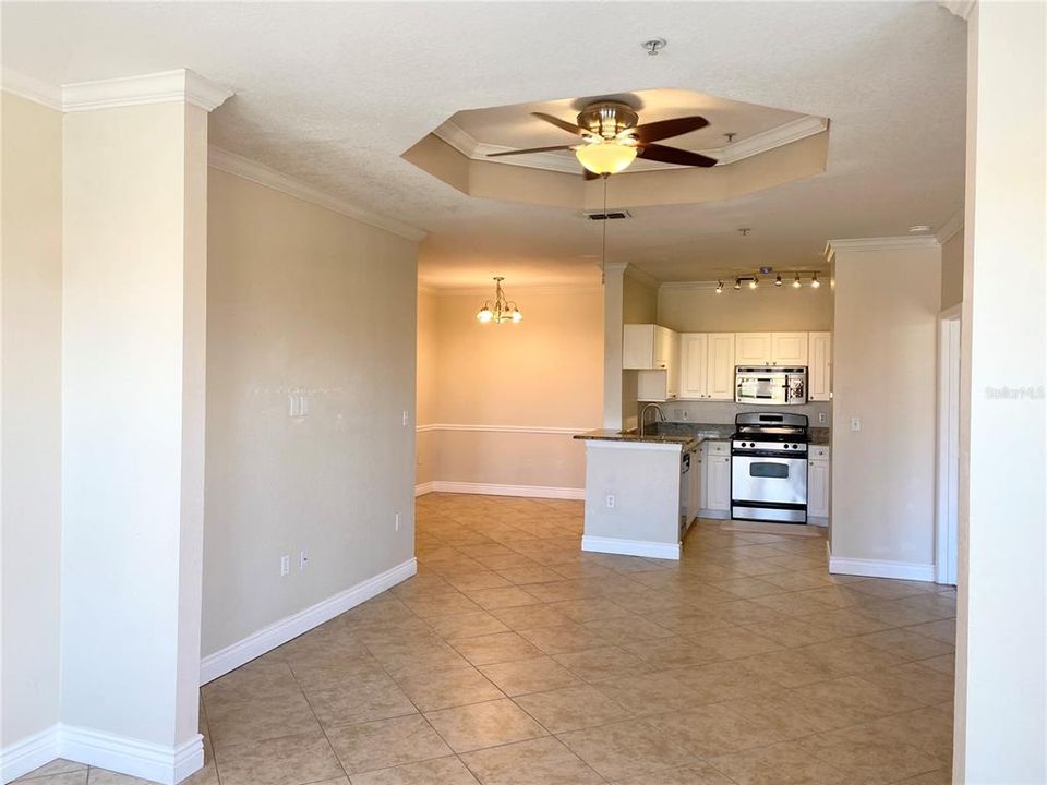 For Rent: $2,200 (2 beds, 2 baths, 1230 Square Feet)