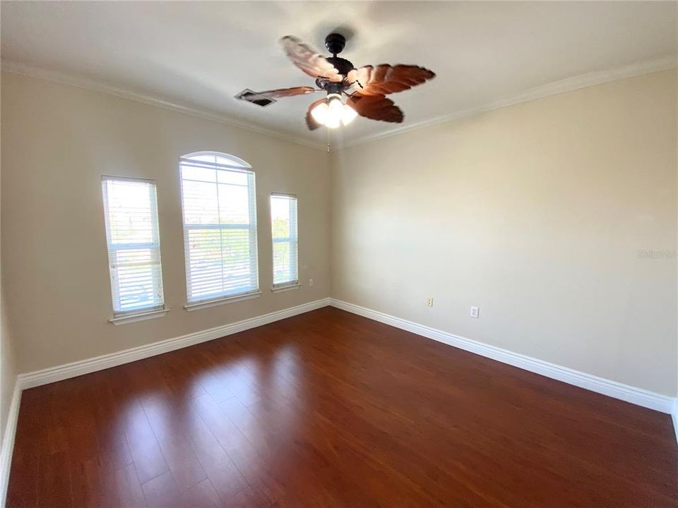 For Rent: $2,200 (2 beds, 2 baths, 1230 Square Feet)