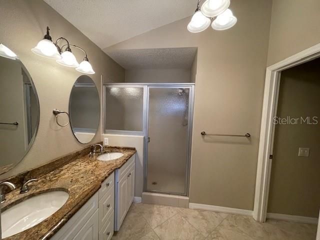 For Rent: $2,500 (2 beds, 2 baths, 1309 Square Feet)