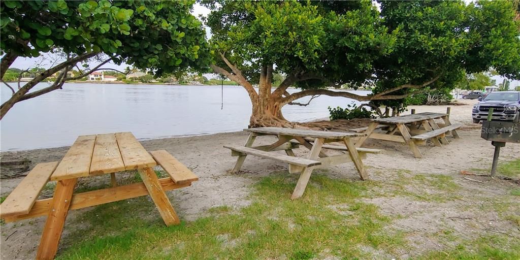 PLENTY OF PICNIC TABLES