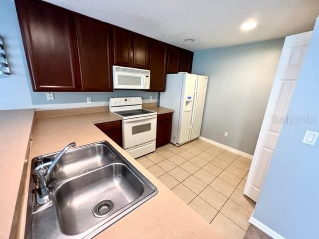 For Rent: $1,999 (2 beds, 2 baths, 1344 Square Feet)