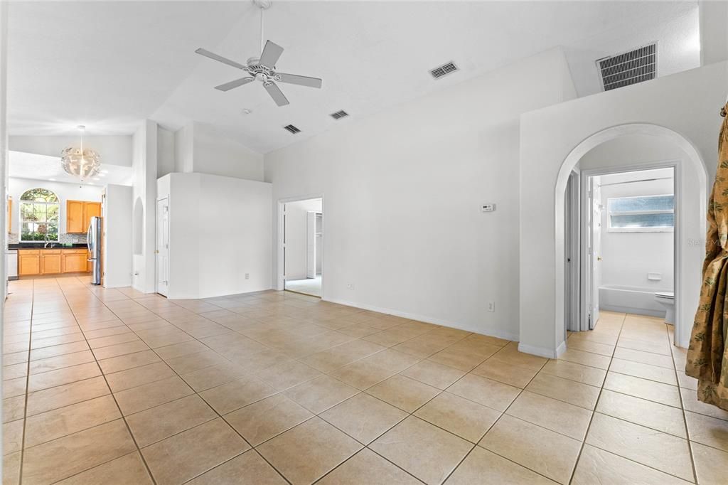 For Sale: $500,000 (4 beds, 2 baths, 1742 Square Feet)