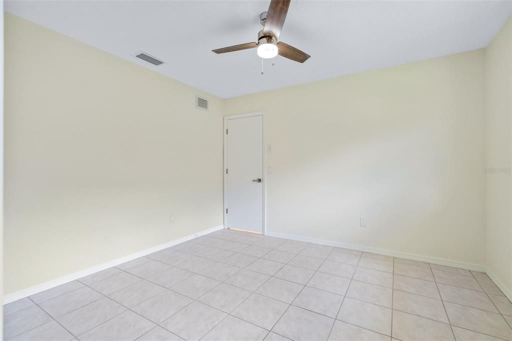 For Rent: $2,300 (3 beds, 2 baths, 1584 Square Feet)