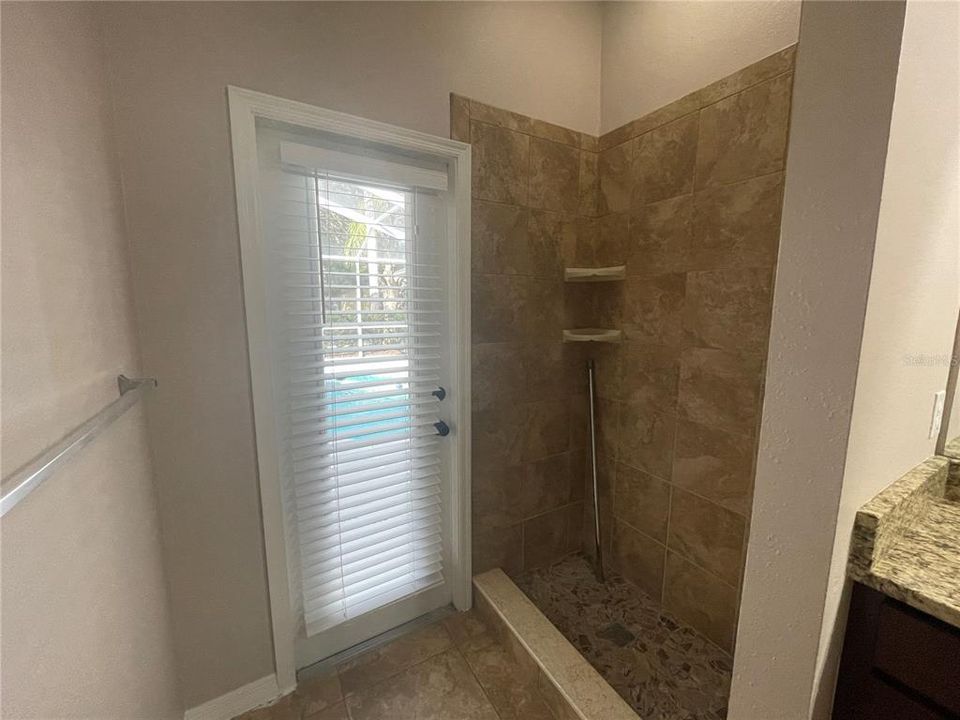 For Rent: $3,800 (4 beds, 3 baths, 2360 Square Feet)