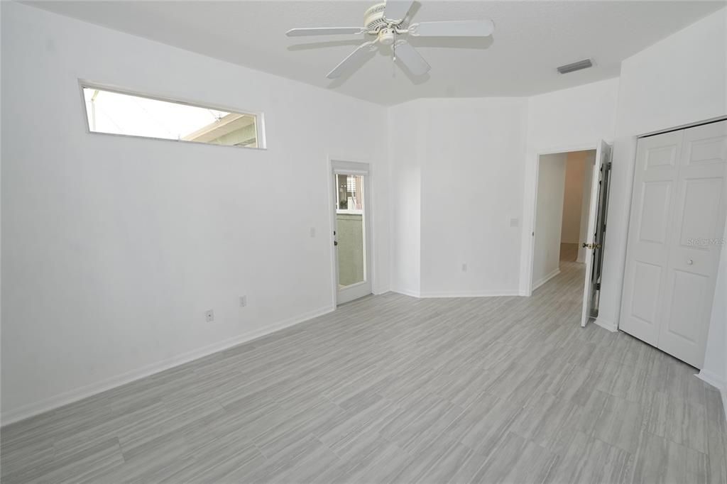 For Rent: $2,600 (3 beds, 2 baths, 1342 Square Feet)