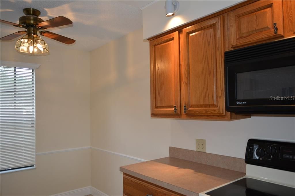 For Rent: $1,625 (2 beds, 2 baths, 1136 Square Feet)