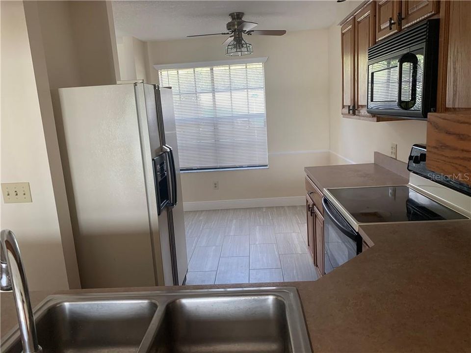 For Rent: $1,625 (2 beds, 2 baths, 1136 Square Feet)