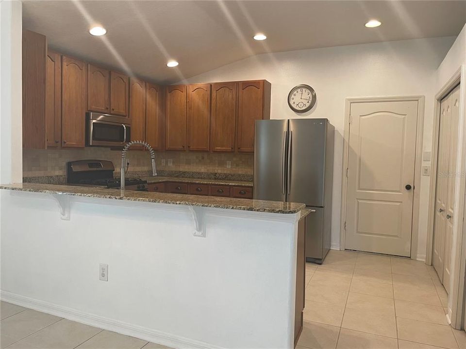 For Rent: $2,400 (2 beds, 2 baths, 1680 Square Feet)