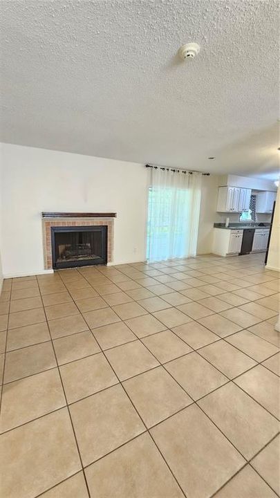 For Rent: $3,550 (3 beds, 2 baths, 1805 Square Feet)