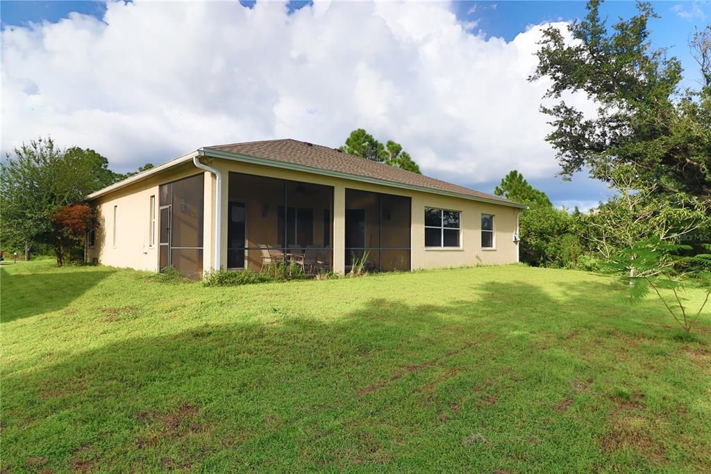 For Sale: $365,000 (3 beds, 2 baths, 1736 Square Feet)