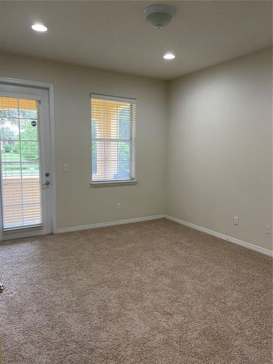 For Rent: $2,700 (3 beds, 3 baths, 1830 Square Feet)