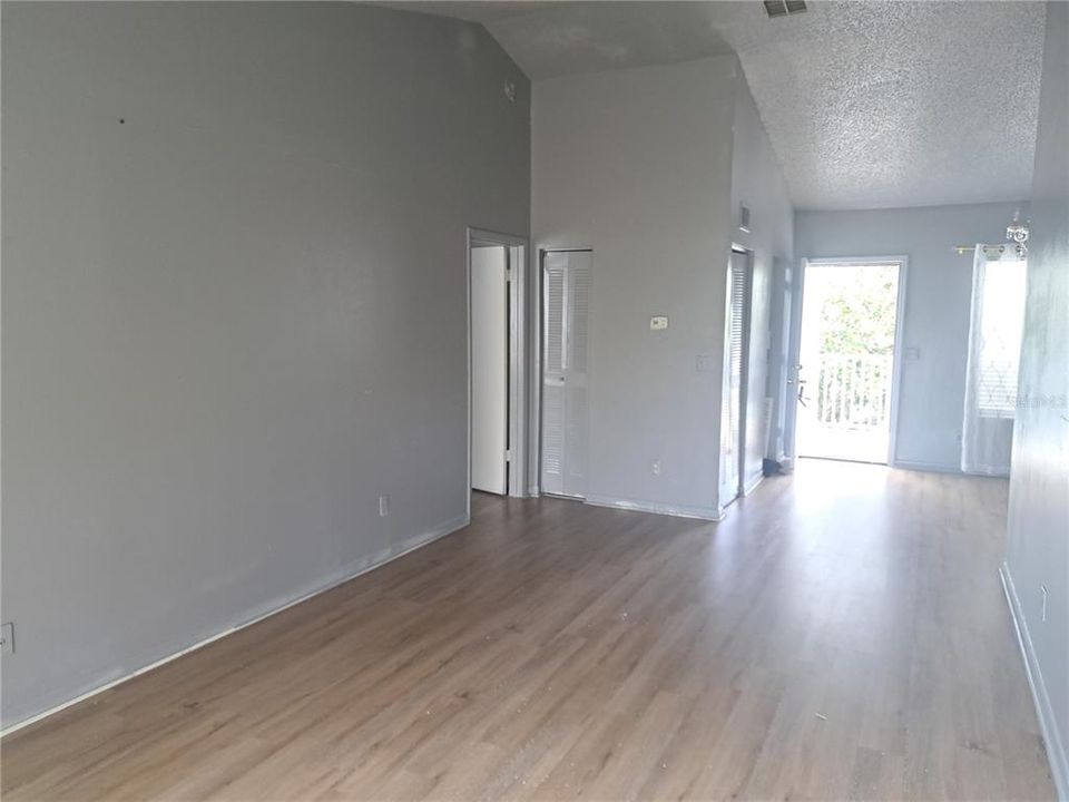 For Rent: $1,595 (2 beds, 2 baths, 1008 Square Feet)