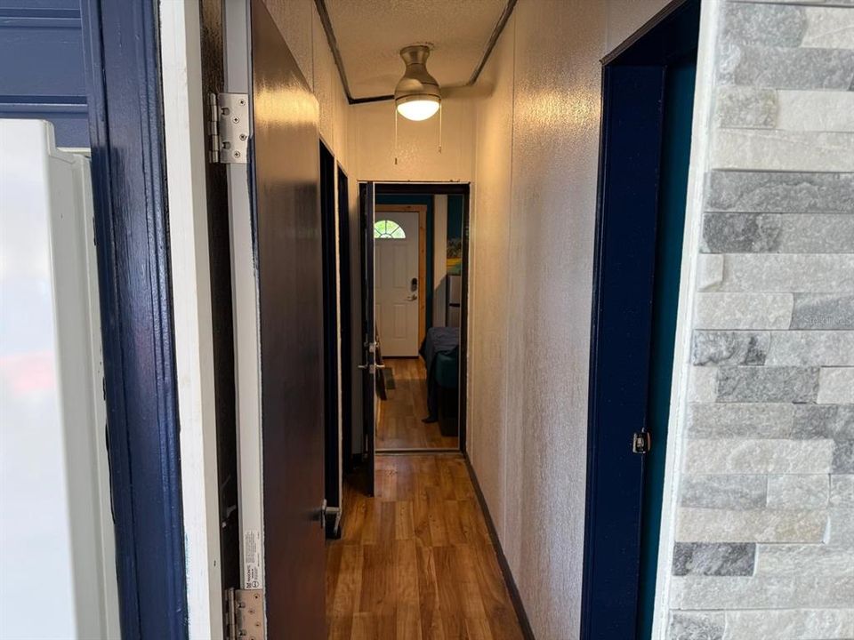 En Venta: $280,000 (3 camas, 3 baños, 1350 Pies cuadrados)