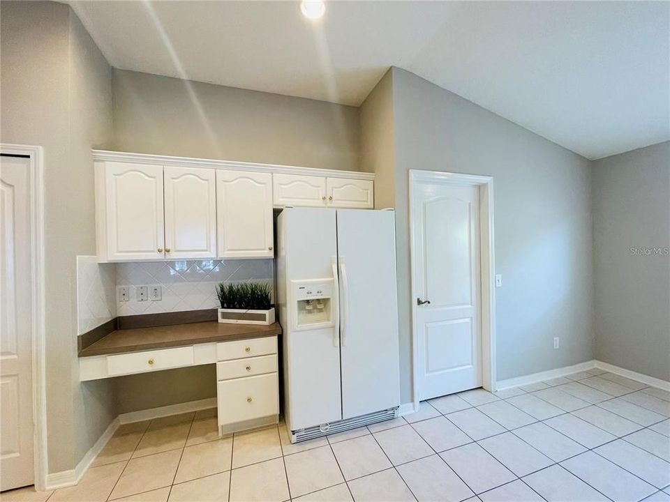 For Sale: $369,000 (4 beds, 2 baths, 1846 Square Feet)