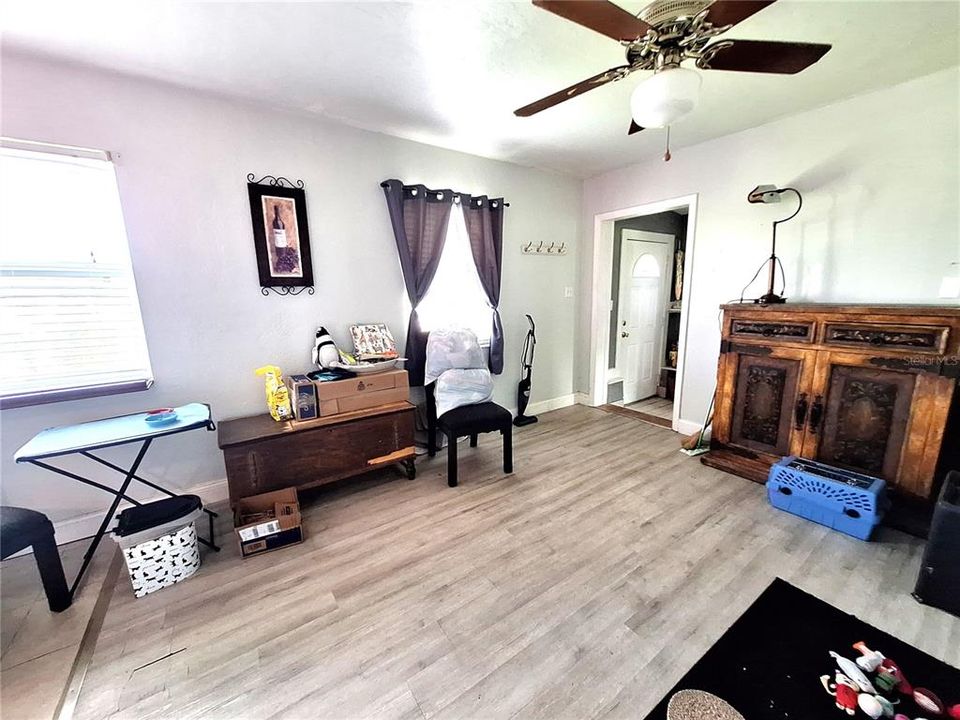 For Sale: $250,000 (0 beds, 0 baths, 1218 Square Feet)