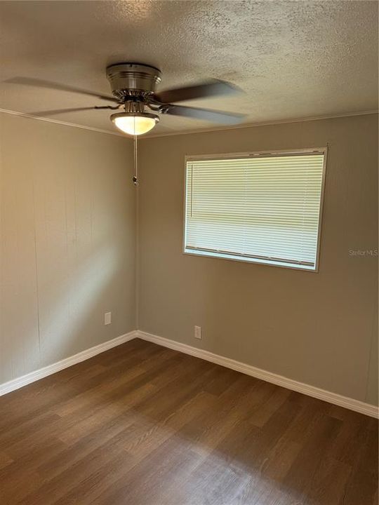 For Rent: $1,800 (2 beds, 1 baths, 850 Square Feet)