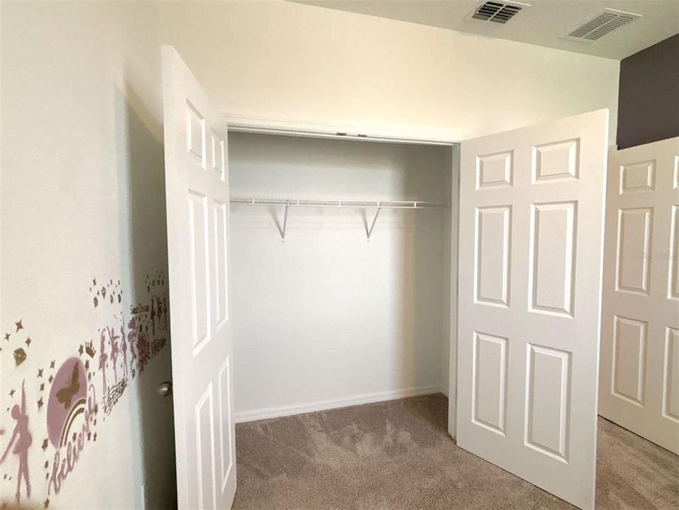 For Rent: $2,900 (4 beds, 2 baths, 1823 Square Feet)