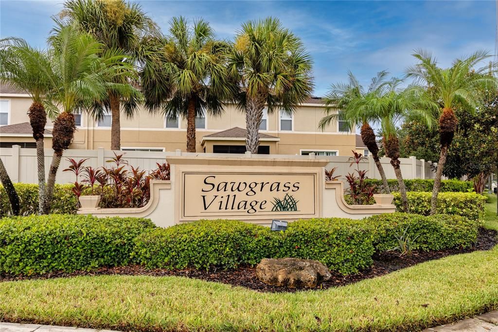 Active With Contract: $2,200 (2 beds, 2 baths, 1210 Square Feet)