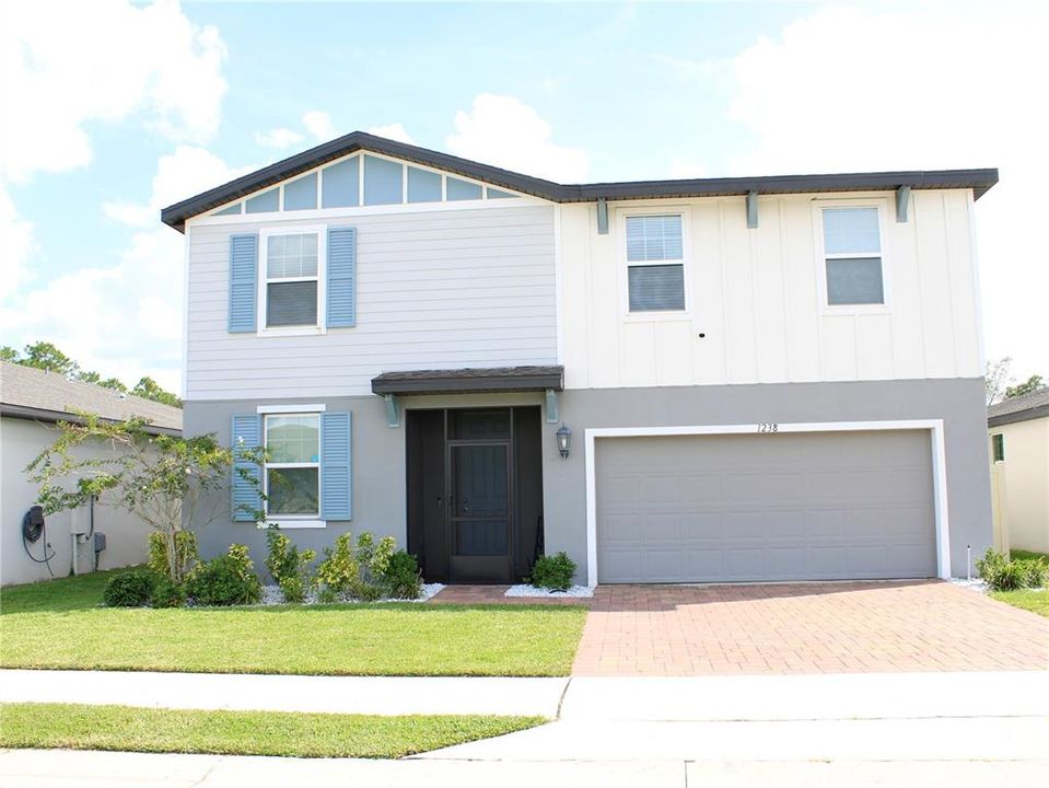 For Sale: $358,990 (4 beds, 2 baths, 2360 Square Feet)