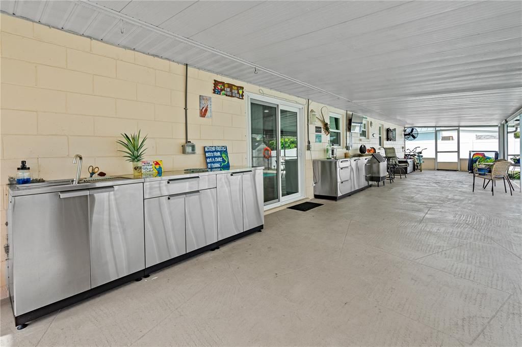 Outdoor Stainless Steel Cabinets & Sink