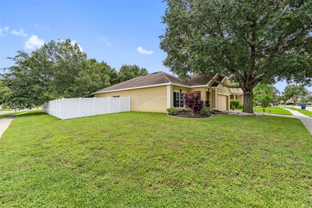 For Sale: $420,000 (3 beds, 2 baths, 1840 Square Feet)