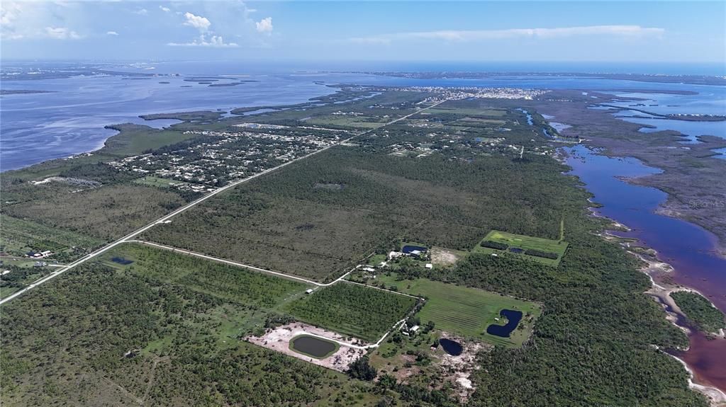 待售: $650,000 (5.34 acres)